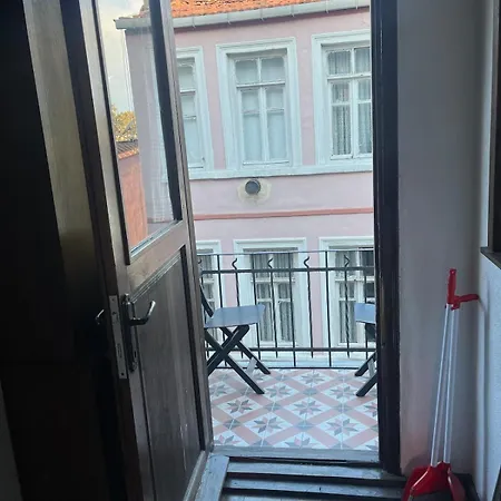 Authentic Greek House In A Location *