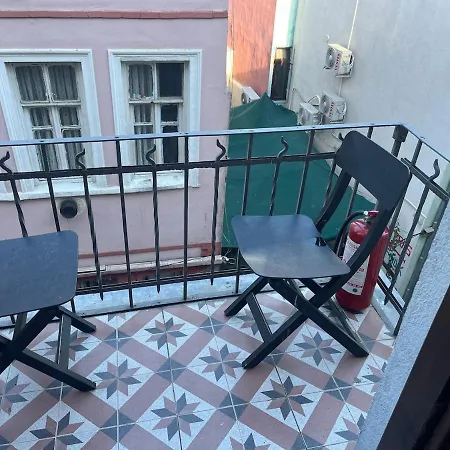 Authentic Greek House In A Location Lejlighed